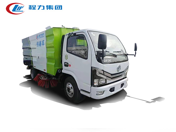 國(guó)六東風(fēng)新款5.5立方掃路車(chē)