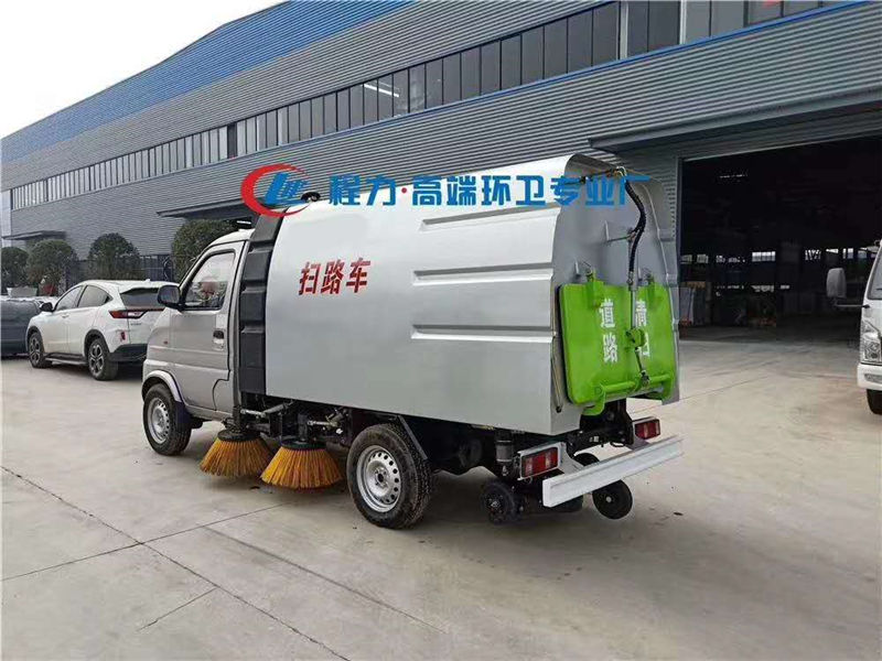 15676485273928_副本.jpg