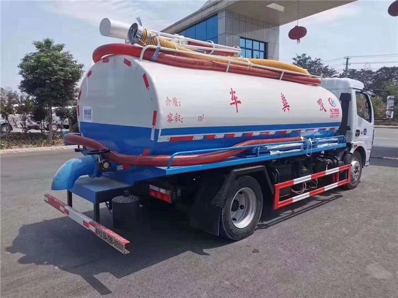 15720656499403_副本.jpg