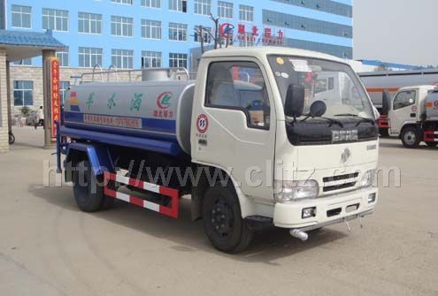 東風(fēng)大金霸綠化噴灑車(chē)