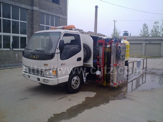 江淮護(hù)欄清洗車(chē)